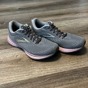 Brooks Revel 3 Women’s size 8.5